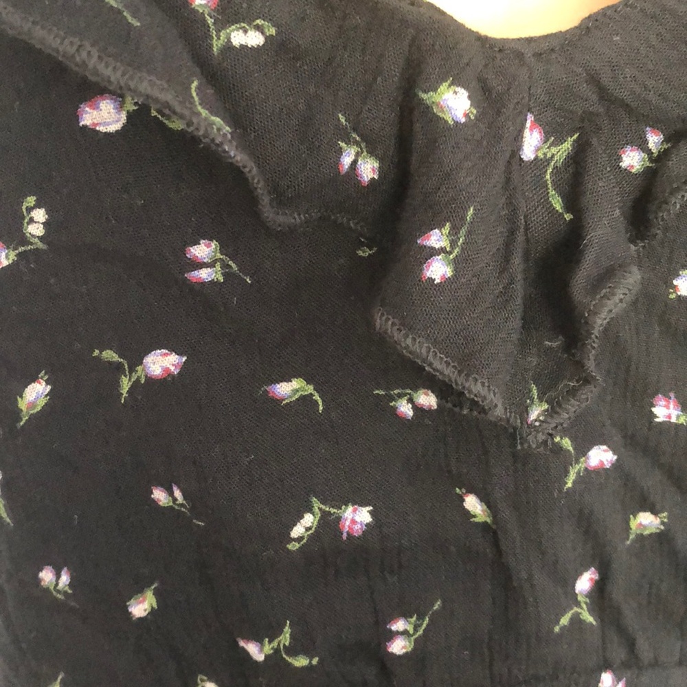 American Eagle 🦅 top - Picture 2 of 6